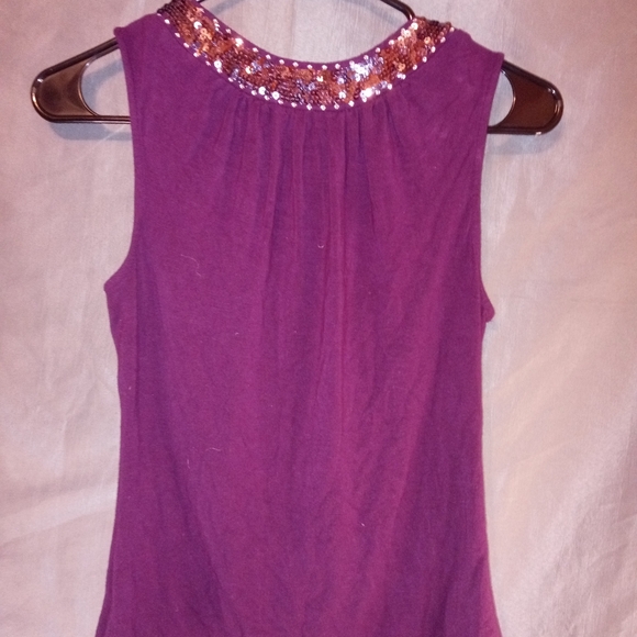 Cache medium sleeveless Y2K sequin top v-neck purple blouse - Picture 4 of 4